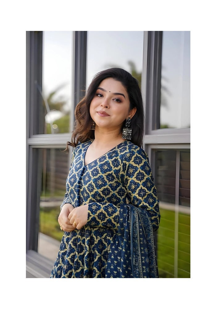 Malishka Export Navy Blue Anarkali Kurta Pant With Dupatta for Women - Image 4